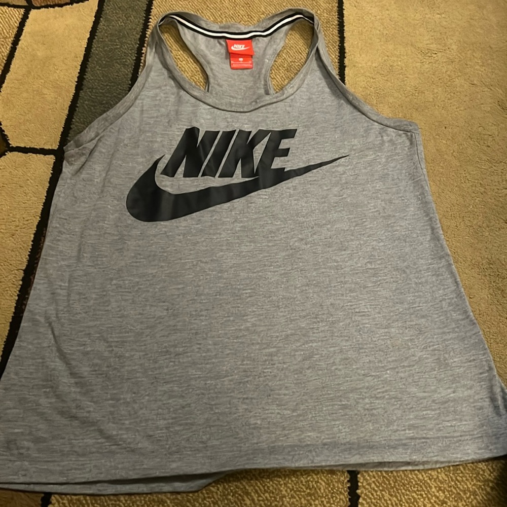 Nike top for women, worn once size M